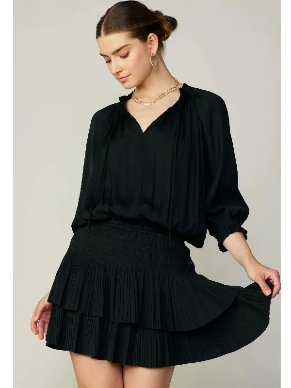 Relaxed Fashion Aurelie Pleated Mini Dress