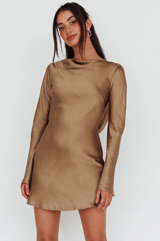 Street Style Fashion Thank Me Later Long Sleeve Diamante Rope Dress Olive