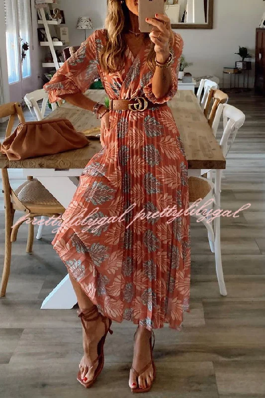 Versatile Women’s Clothing for All Occasions Botanical Print Pleated Long Sleeved Maxi Dress