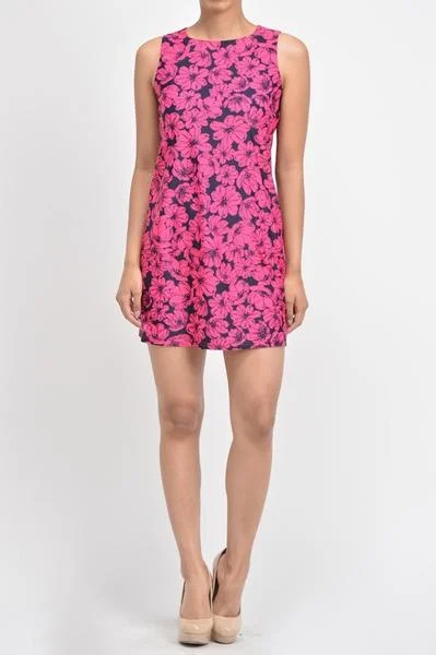 Casual Chic Mia Shift Dress in Floral