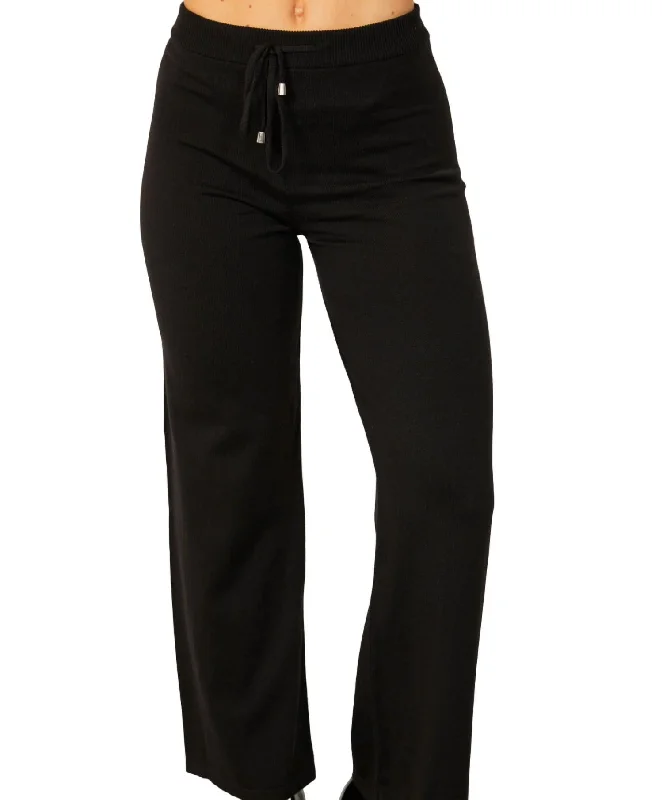 Preppy Style Lounge Pant In Black
