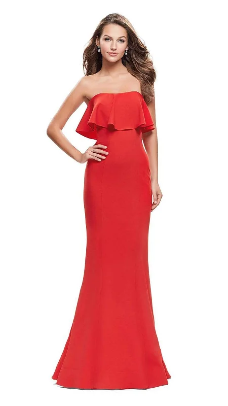 Fashion Essentials La Femme - Strapless Ruffle Paneled Off Shoulder Mermaid Gown 25419SC