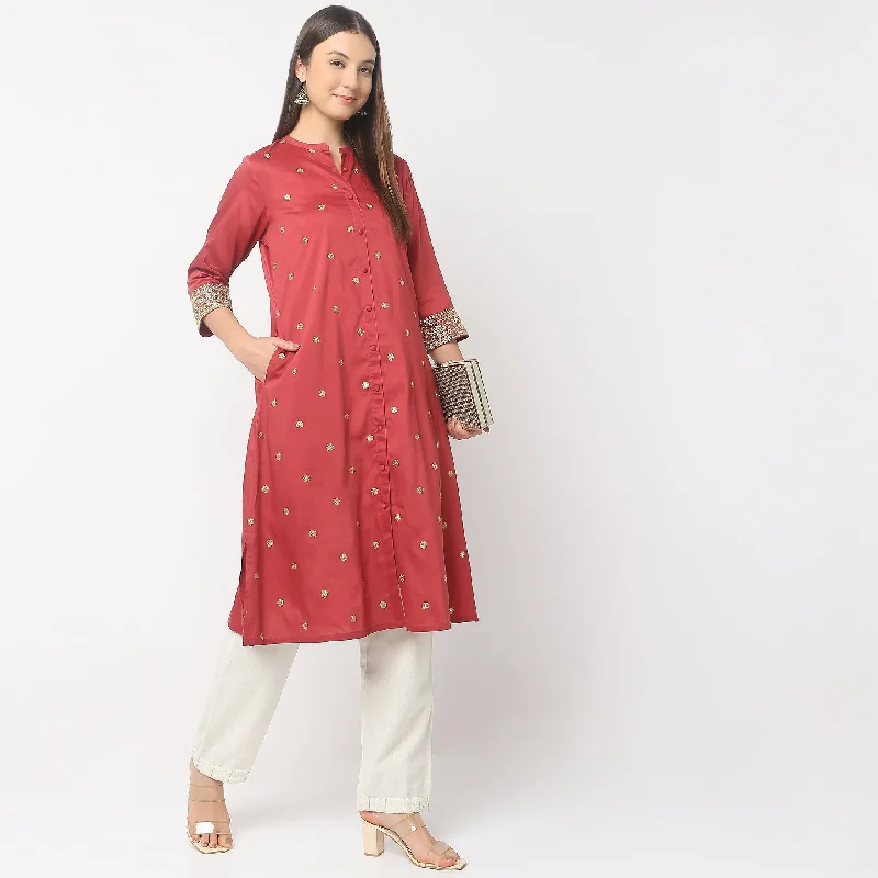 Online Impressions Boutique Flare Fit Embroidered Kurta