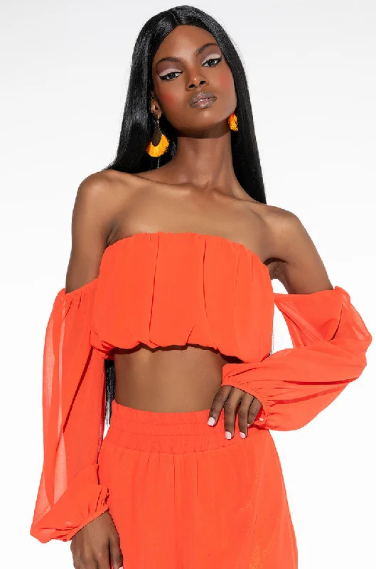 Flash Sales GET AFTER IT OFF THE SHOULDER CROP TOP