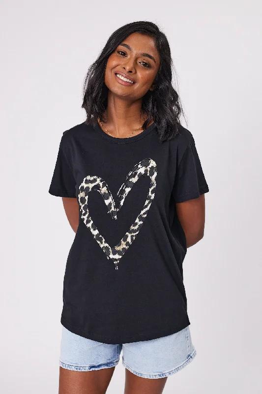 Hot Styles Stella + Gemma T-Shirt Black With Leopard Heart