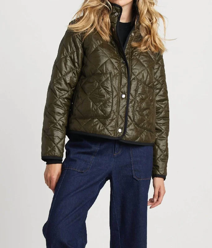 Chic Style Shelby Short Hooded Quilted Jacket In Army Green