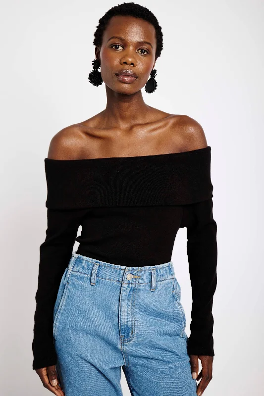 Elegant Styles Off the Shoulder Knit Top in Black