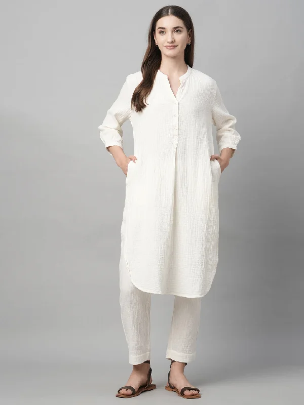 Fashion Essentials Women's Offwhite Cotton Regular Fit Kurta