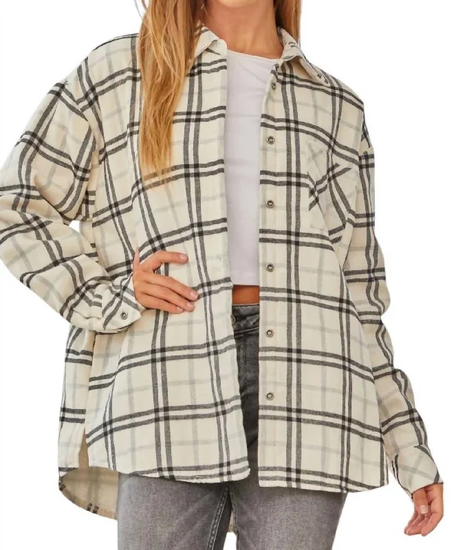 Online Boutiques Affordable Hand In Hand Plaid Shacket In Ivory/black